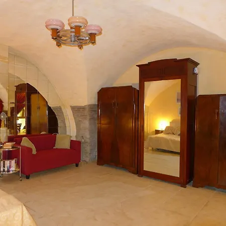 Medieval Apartment *